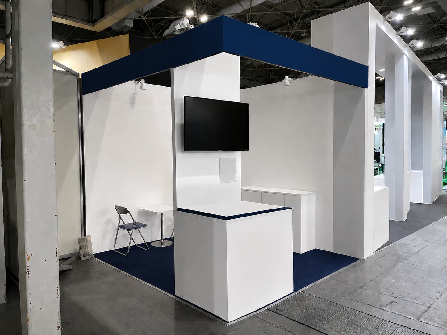 展示会ブースの施工例(ネイビー)